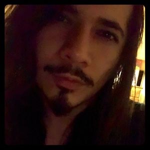 Meet your Posher, Adam